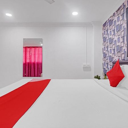 Hotel O New Lakeview Palace Hyderabad Eksteriør bilde